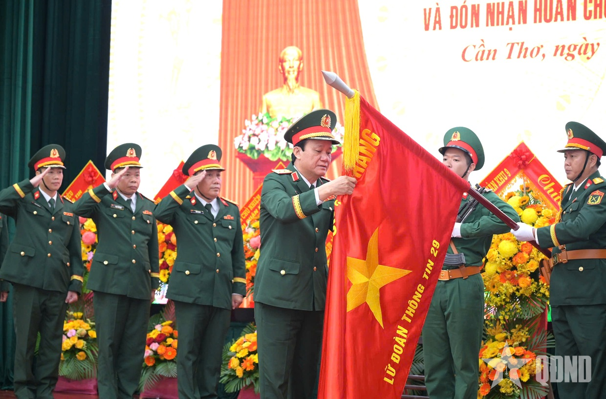 Lữ đoàn Thông tin 29 (Quân khu 9): Kỷ niệm 50 năm Ngày truyền thống